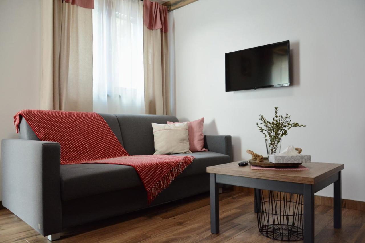 Apartmány POCO LOCO Pec pod Sněžkou Exterior foto